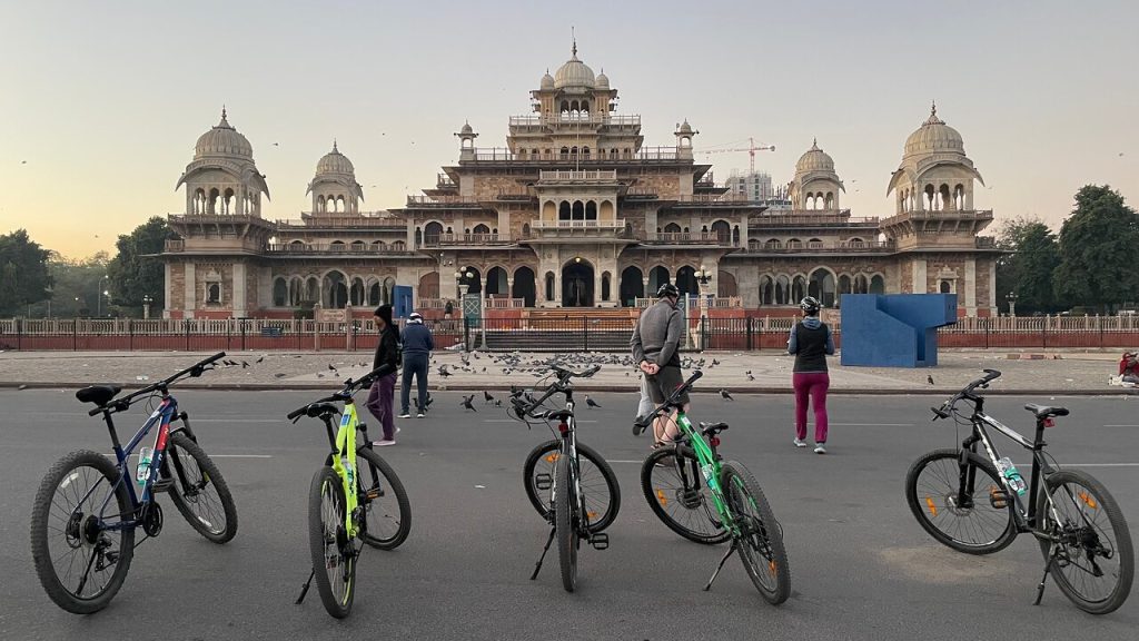 Night cycling tour Jaipur