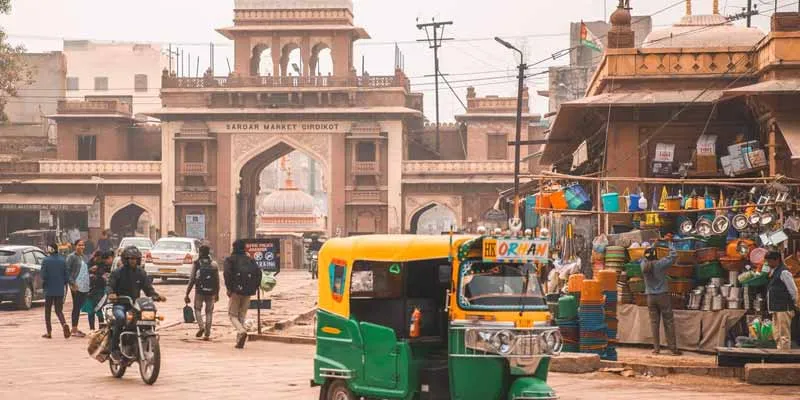 Sardar Market Lanes – Explore Beyond the Clock Tower
